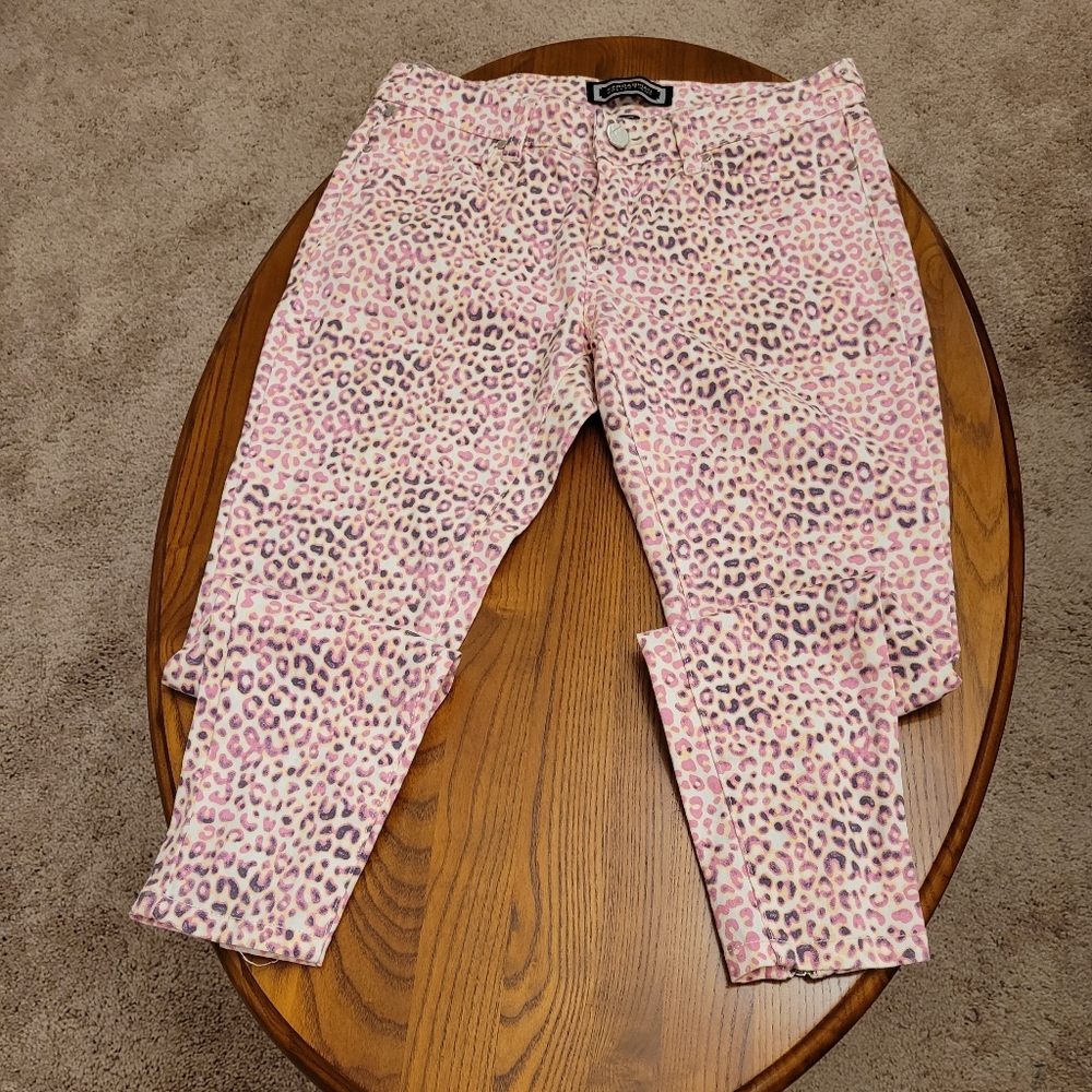 Kardashian Kollection jeans, size 6